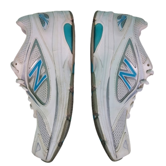 New Balance walking shoes, women's 6.5, white - Picture 6 of 9